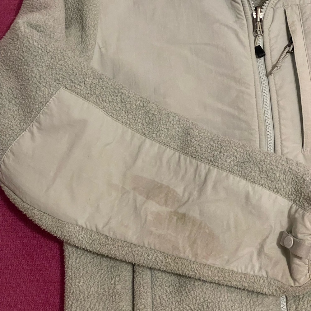 TNF Jacket Small - Picture 3 of 4